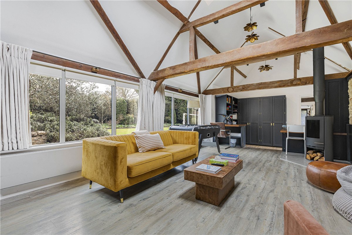 5 bedroom , Great Haseley, OX44 - Available