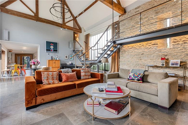 5 bedroom , Great Haseley, OX44 - Available