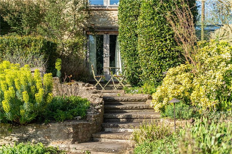 5 bedroom , Great Haseley, OX44 - Available