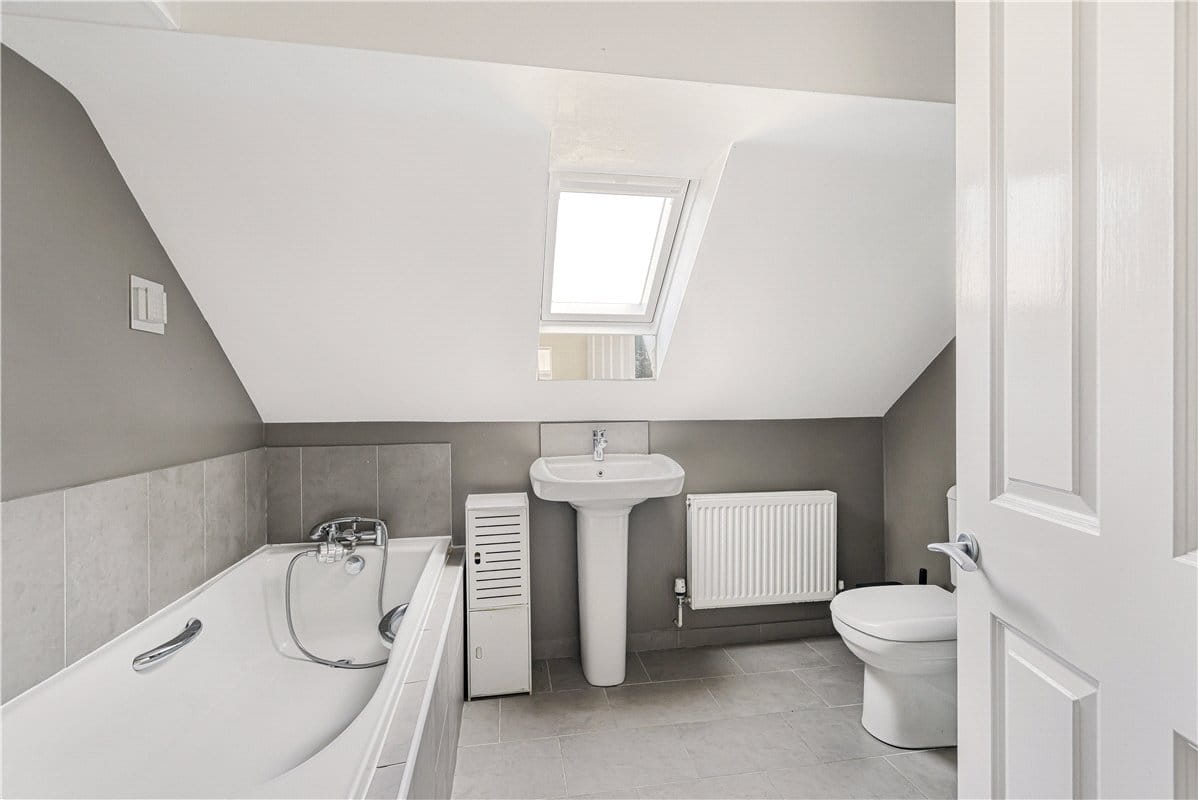 5 bedroom house, Eaton Road, Appleton OX13 - Available