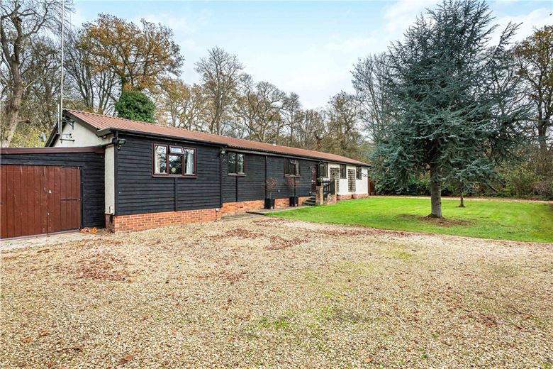 6 bedroom development plot, Oakley Wood, Benson OX10 - Available