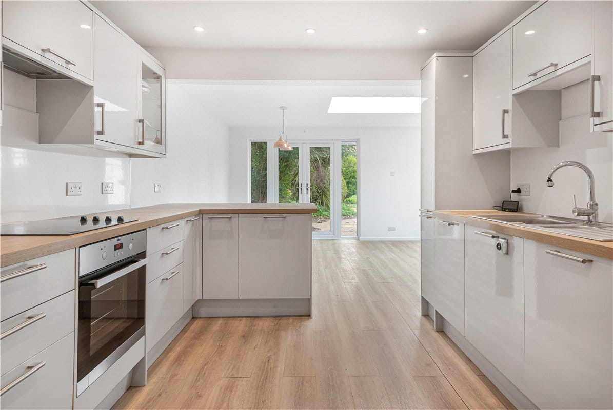 3 bedroom bungalow, Yapton Lane, Walberton BN18 - Available