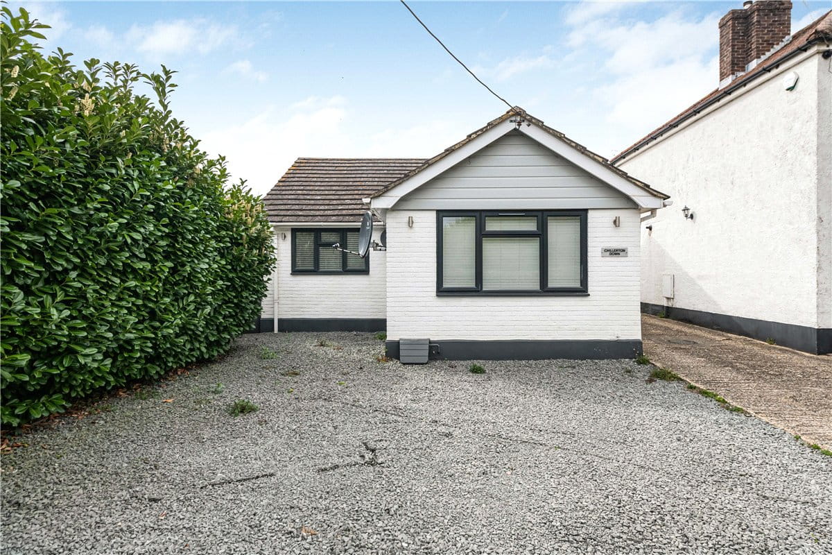3 bedroom bungalow, Yapton Lane, Walberton BN18 - Available