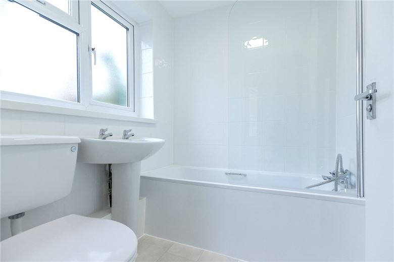 1 bedroom cottage, Church Cottages, Church Lane OX44 - Let Agreed