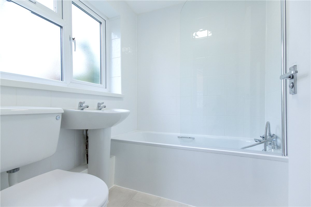 1 bedroom cottage, Church Cottages, Church Lane OX44 - Let Agreed