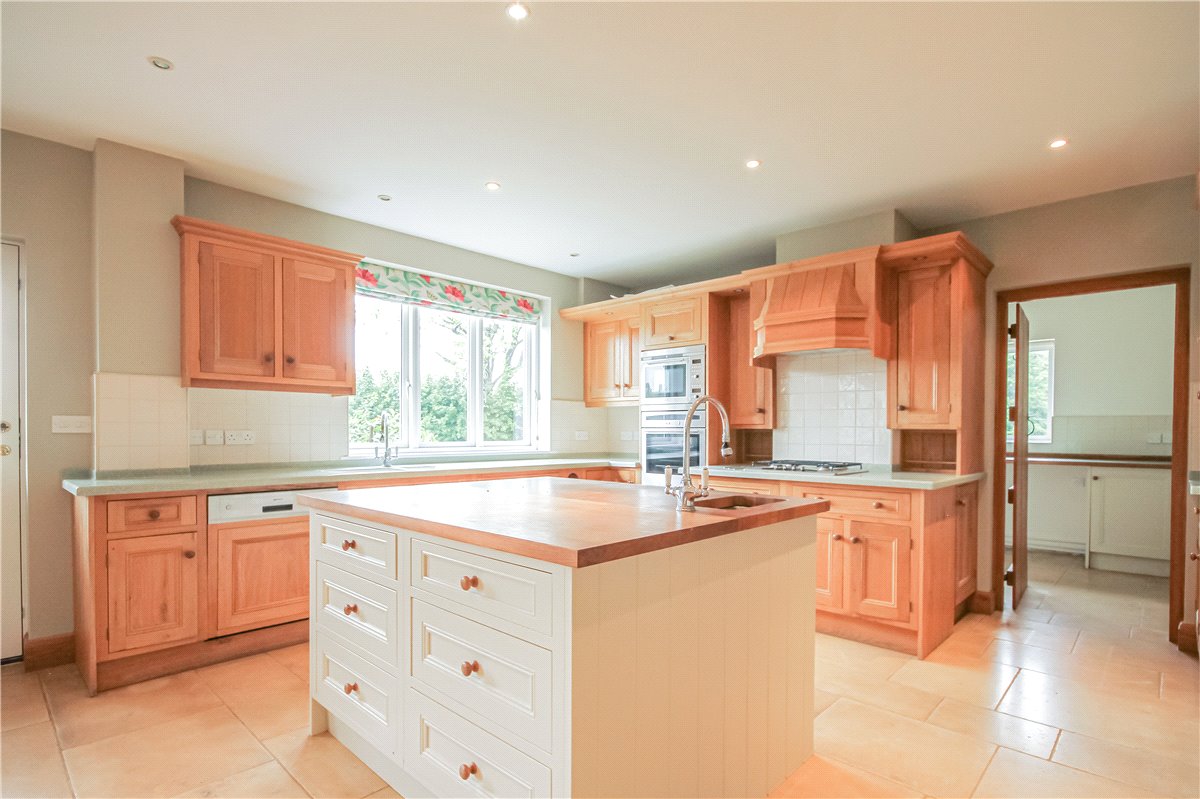 4 bedroom house, Stanton Harcourt Road, South Leigh OX29 - Available