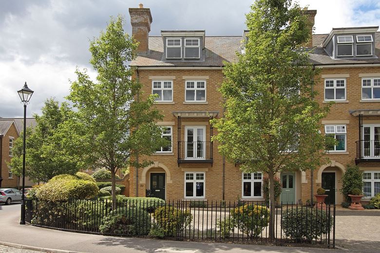 5 bedroom house, Elizabeth Jennings Way, Oxford OX2 - Let Agreed