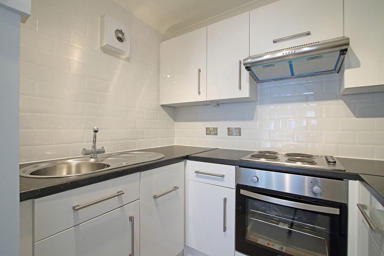 1 bedroom flat, Osney Mews, Henry Road OX2