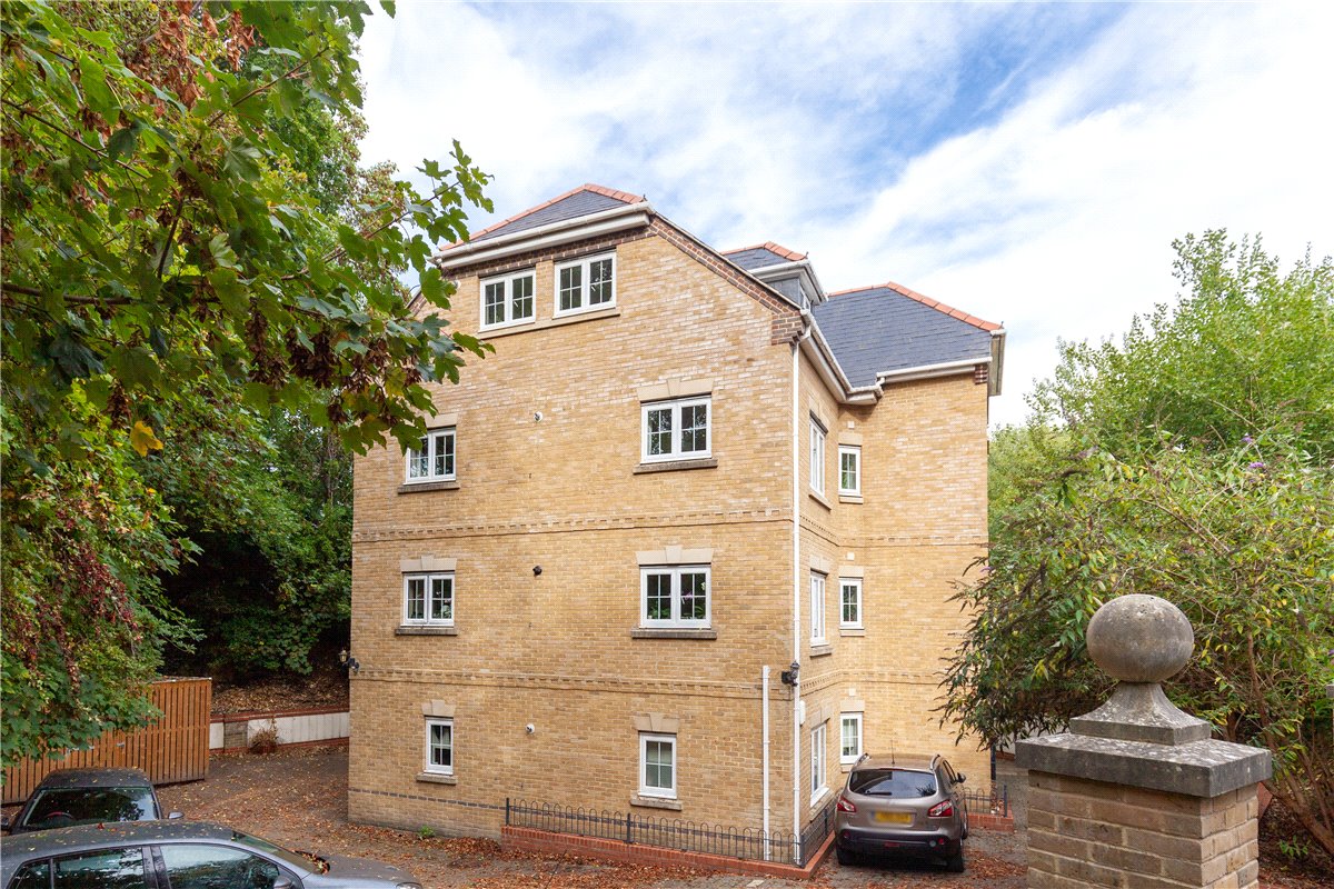 1 bedroom flat, Amarna House, Douglas Downes Close OX3