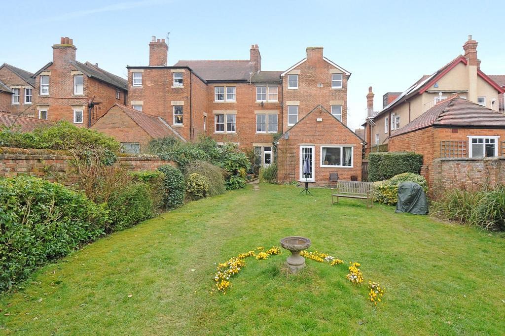  bedroom flat, Woodstock Road, Oxford OX2 - Let Agreed