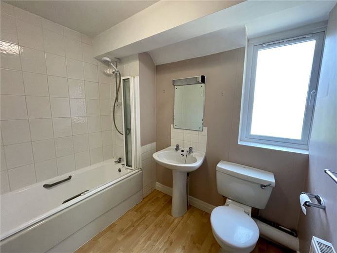 4 bedroom house, Queen Catherine Road, Steeple Claydon MK18 - Let Agreed