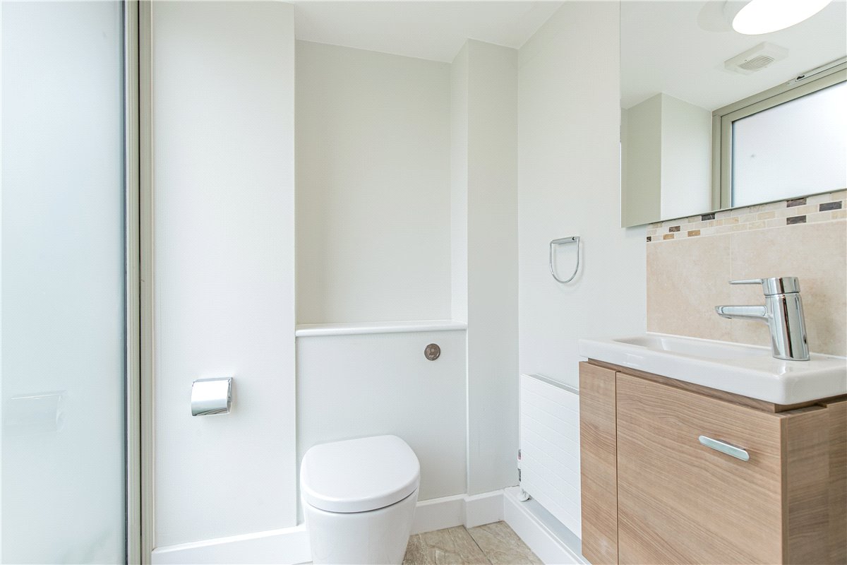 3 bedroom house, Overford Farm, Wytham OX2 - Available