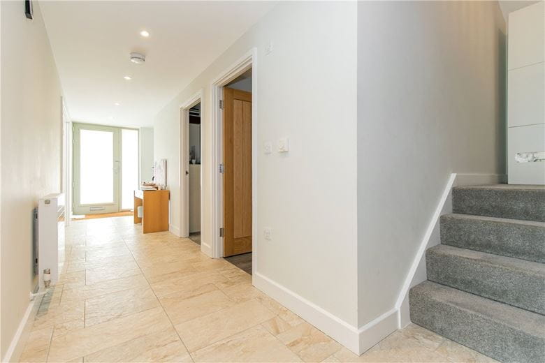 4 bedroom house, Overford Farm, Wytham OX2 - Available