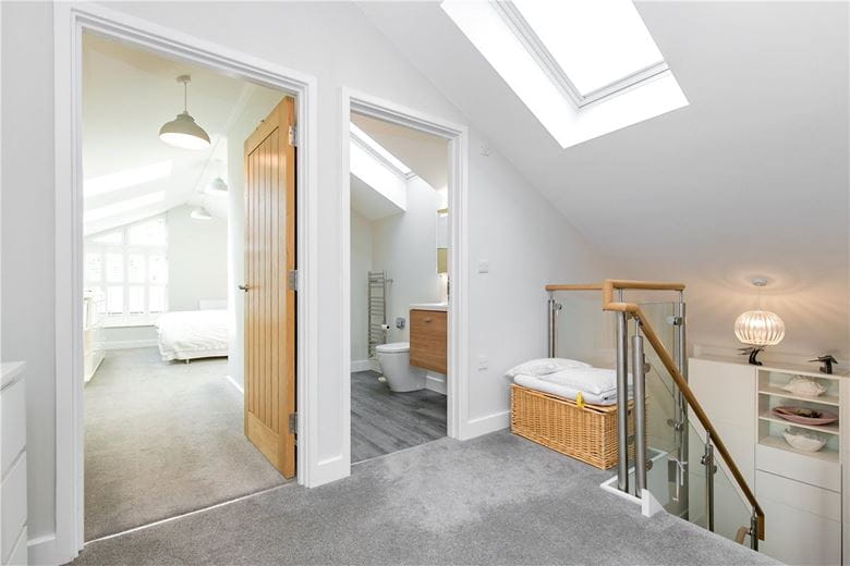 4 bedroom house, Overford Farm, Wytham OX2 - Available