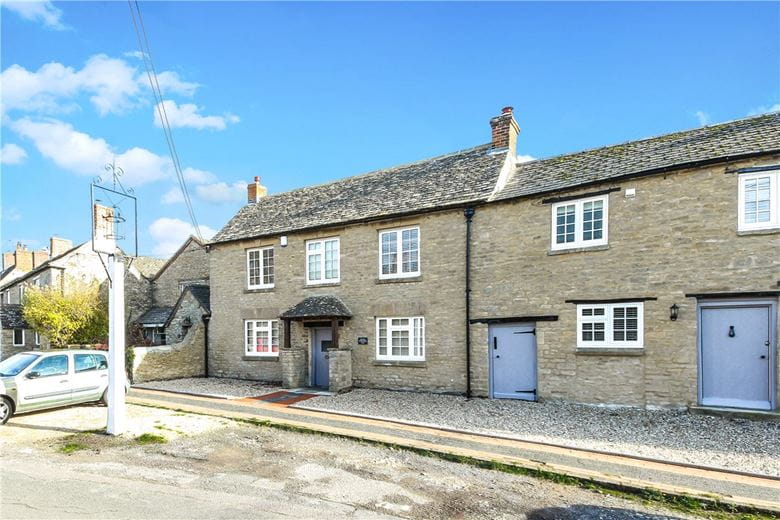 3 bedroom house, Church Walk, Combe OX29 - Let Agreed