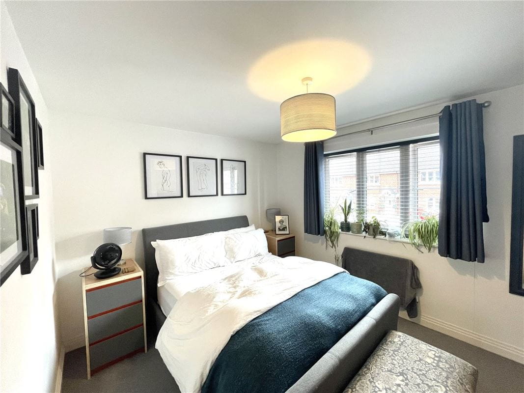 2 bedroom house, Merevale Close, Daventry NN11