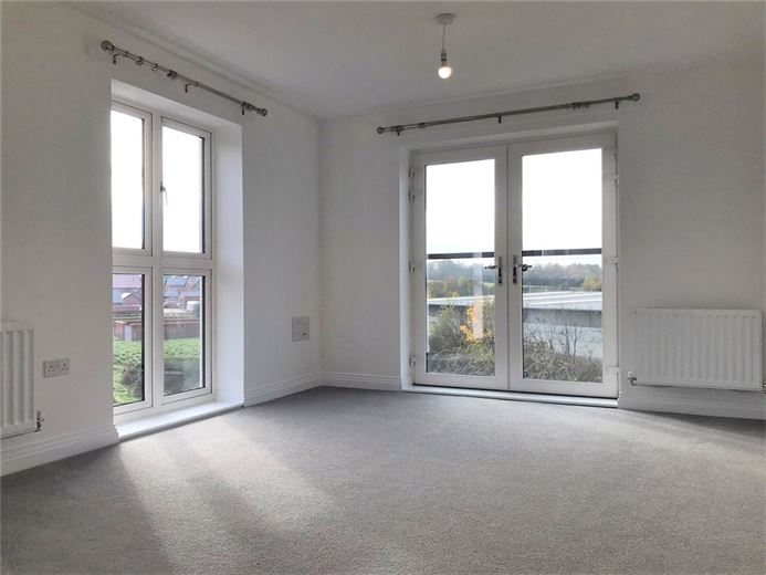 1 bedroom flat, Scott Court, Glebe Farm MK17 - Available