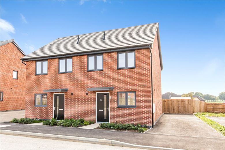 2 bedroom house, Wheatfield Drive, Curbridge OX29 - Let Agreed