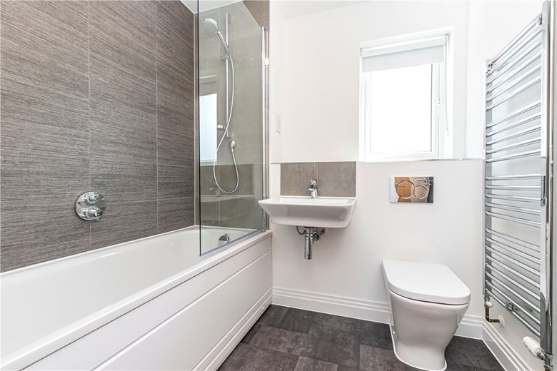 3 bedroom house, Rye Crescent, Curbridge OX29 - Let Agreed