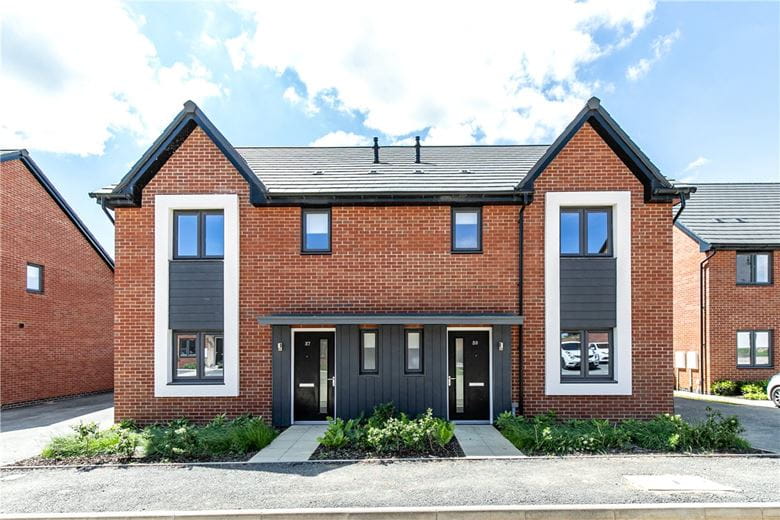 3 bedroom house, Rye Crescent, Curbridge OX29 - Available