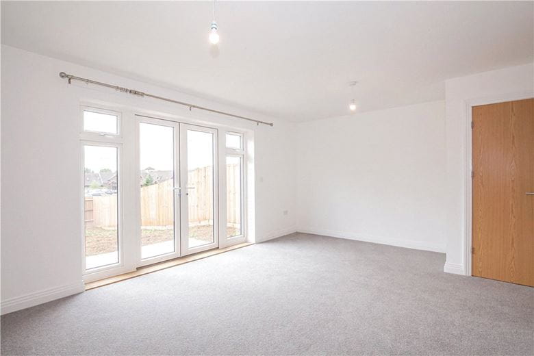 3 bedroom house, Rye Crescent, Curbridge OX29 - Available