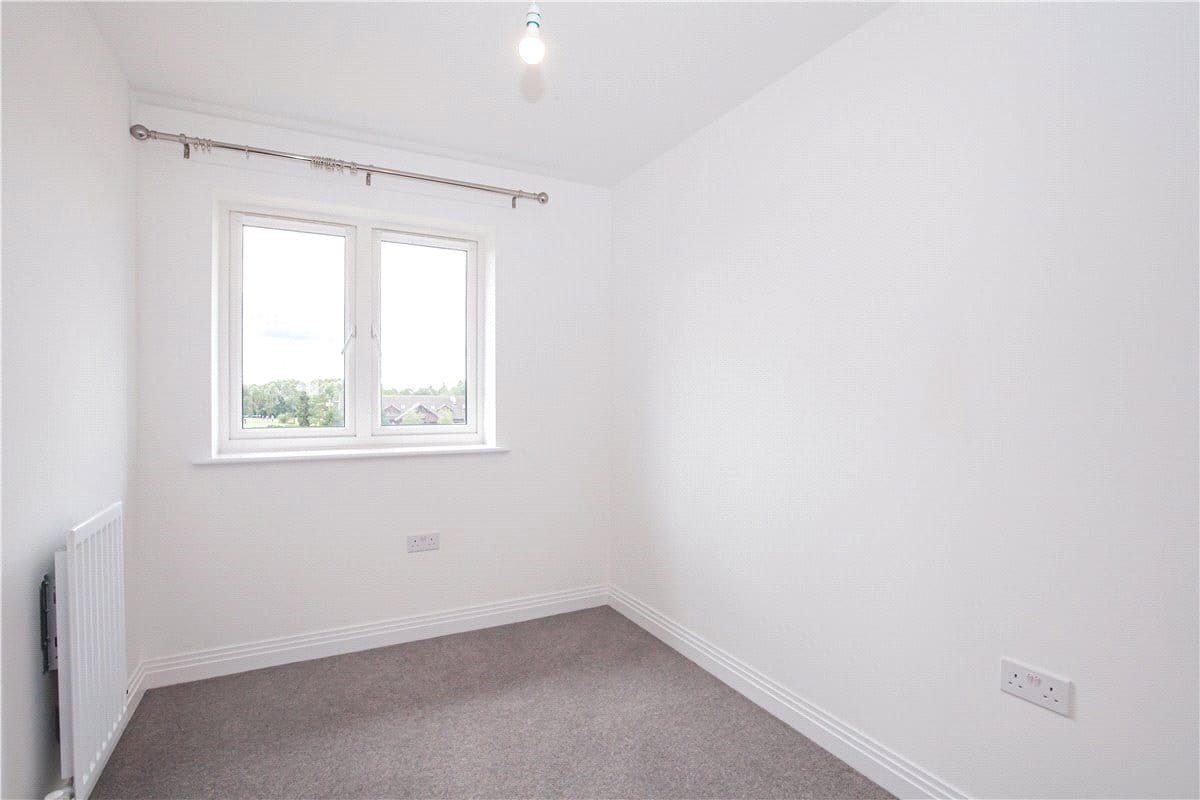 3 bedroom house, Rye Crescent, Curbridge OX29 - Available