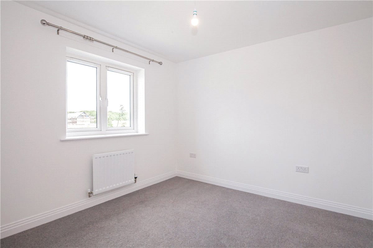 3 bedroom house, Rye Crescent, Curbridge OX29 - Available