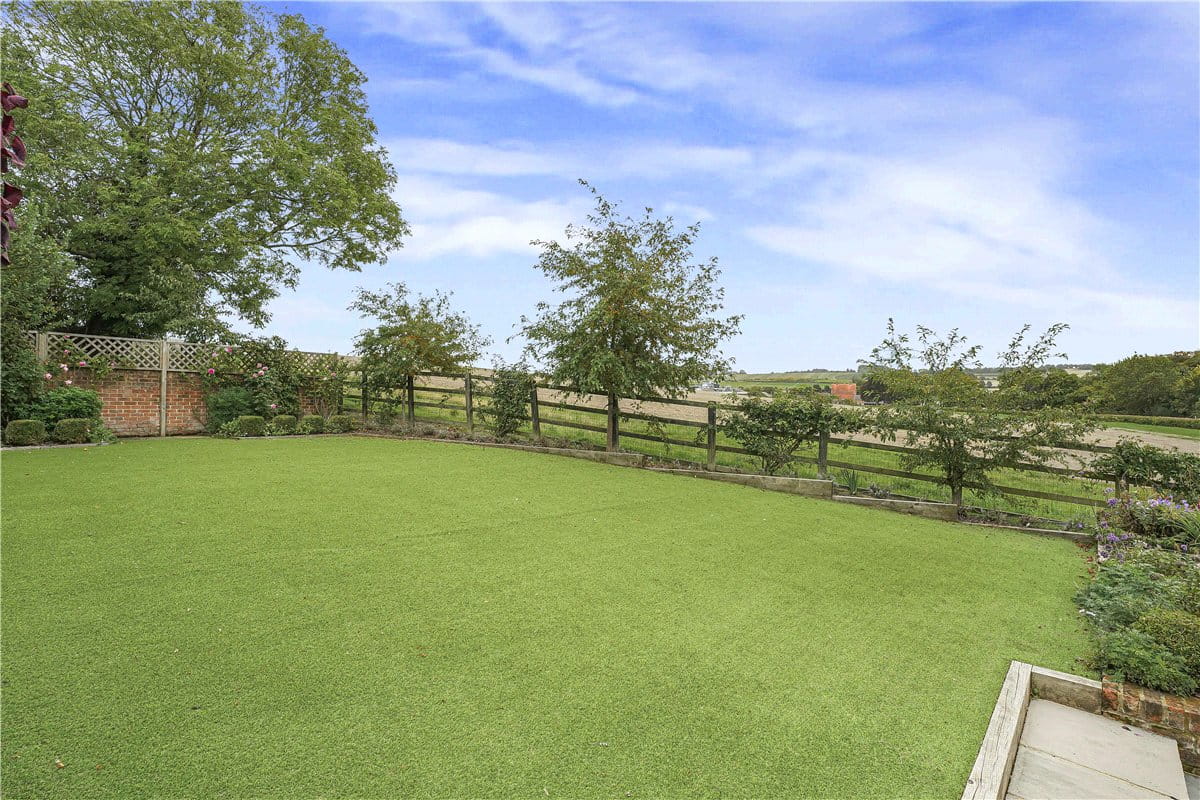 5 bedroom house, Manor Road, Wantage OX12 - Let Agreed