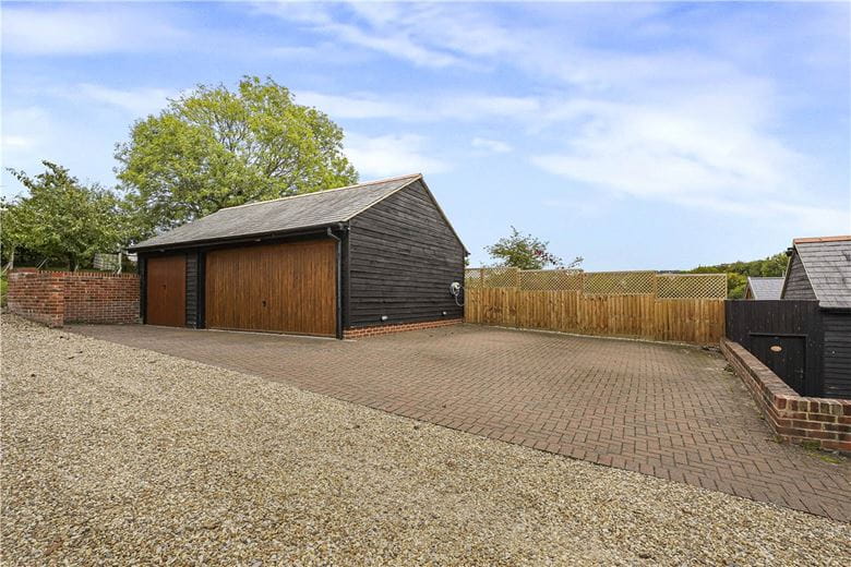 5 bedroom house, Manor Road, Wantage OX12 - Let Agreed