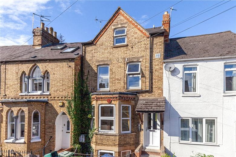  bedroom flat, Bullingdon Road, Oxford OX4 - Available