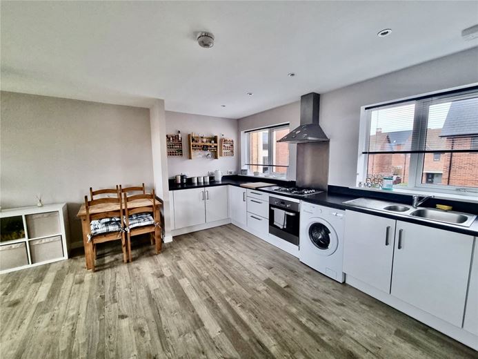 2 bedroom flat, Barrosa Way, Whitehouse MK8 - Let Agreed