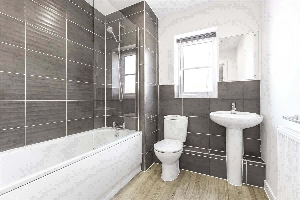 2 bedroom flat, Thenford Way, Banbury OX16 - Available