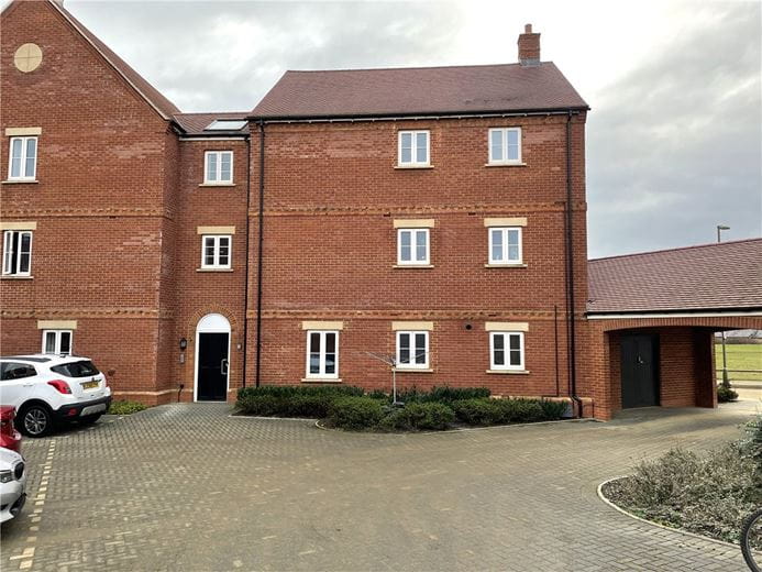 2 bedroom flat, Hardwick Hill, Banbury OX16 - Let Agreed