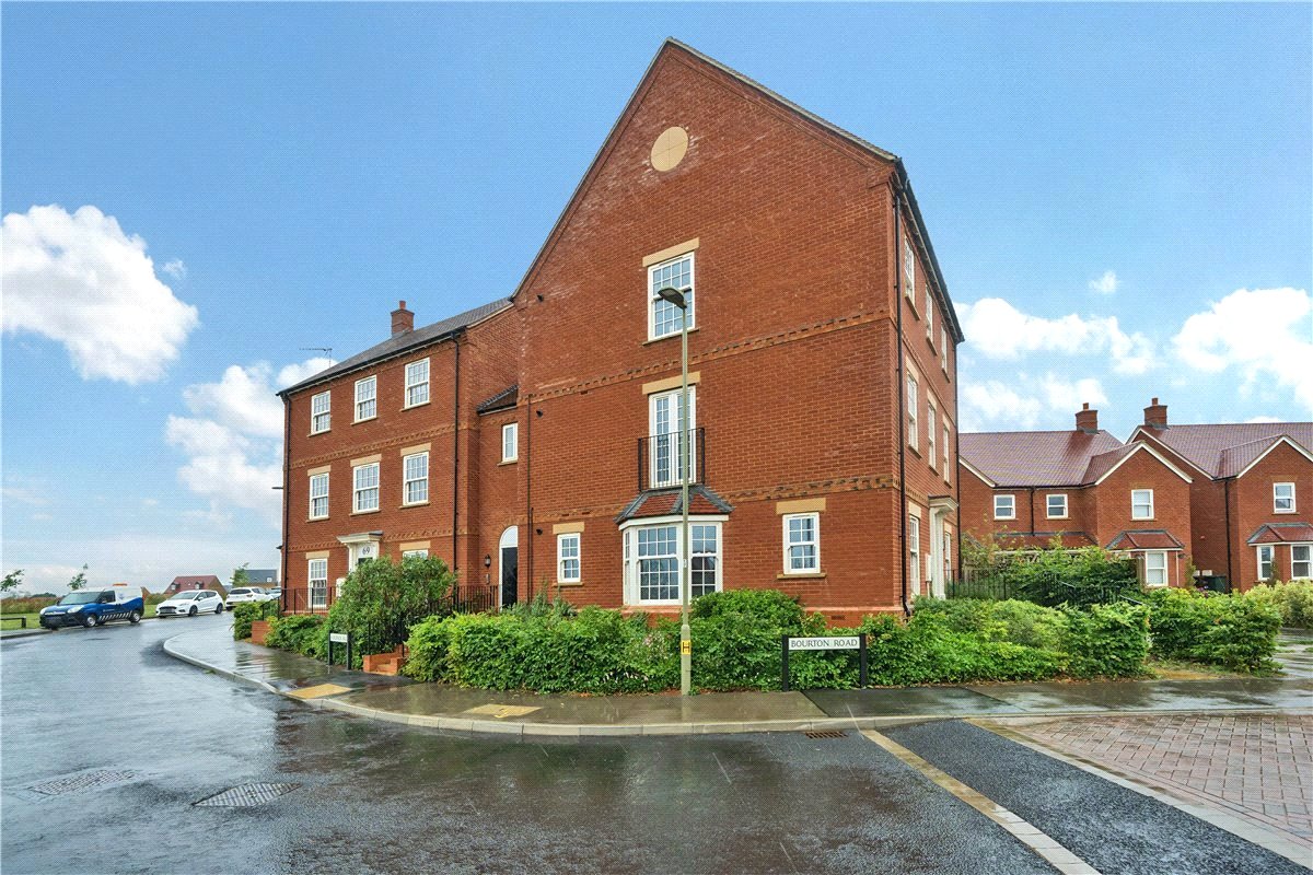 2 bedroom flat, Hardwick Hill, Banbury OX16 - Let Agreed