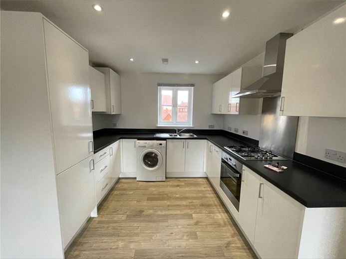 2 bedroom flat, Hardwick Hill, Banbury OX16 - Available