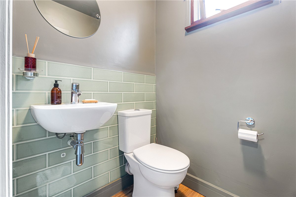 2 bedroom flat, Hartley Court, Woodstock Road OX2