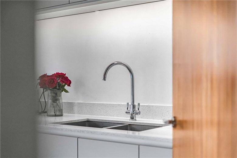 2 bedroom flat, Hartley Court, Woodstock Road OX2