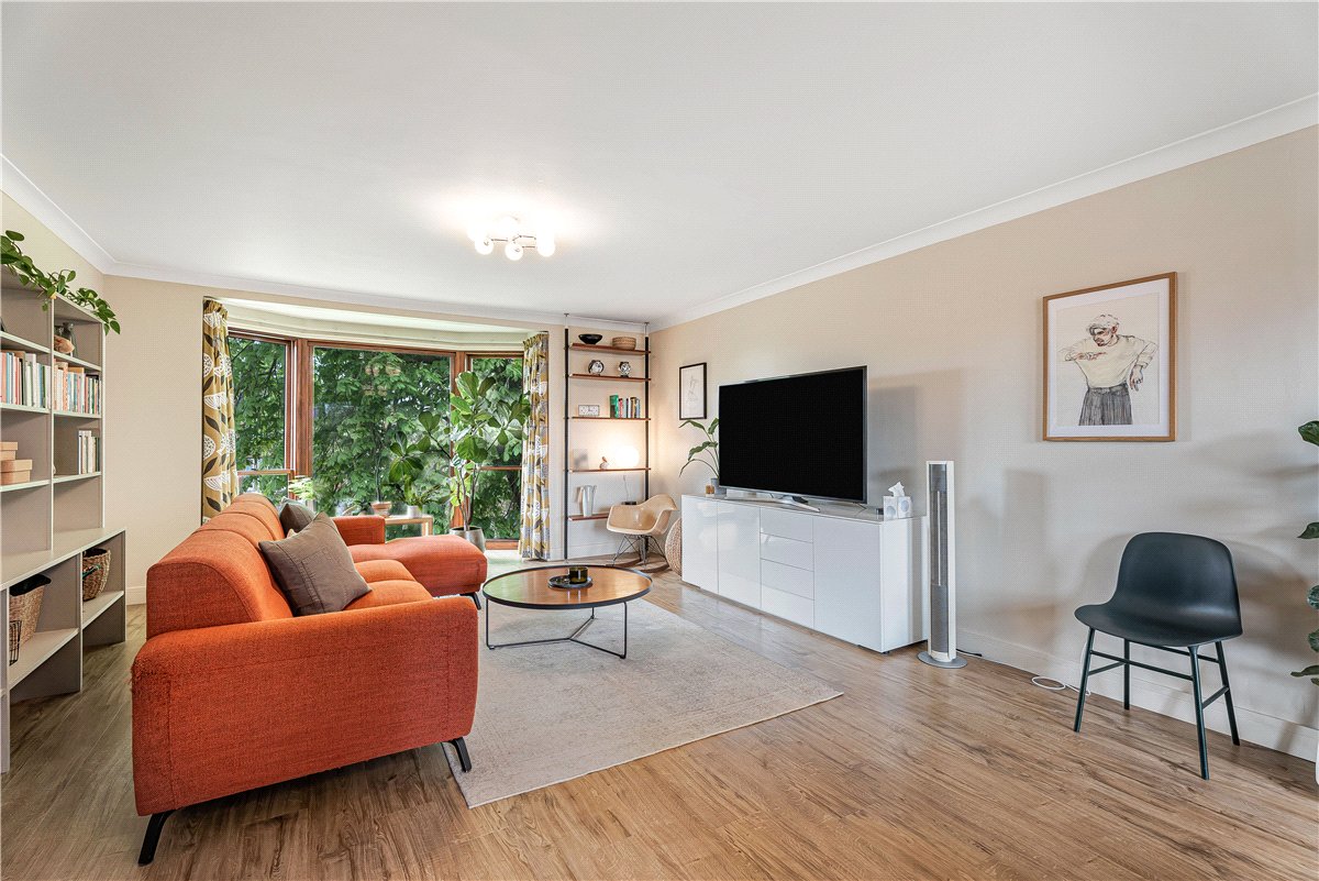 2 bedroom flat, Hartley Court, Woodstock Road OX2