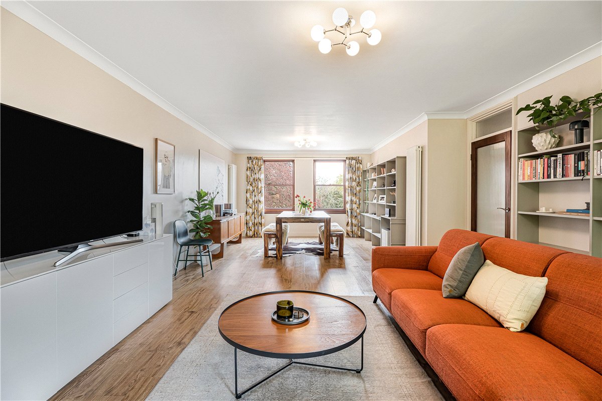 2 bedroom flat, Hartley Court, Woodstock Road OX2