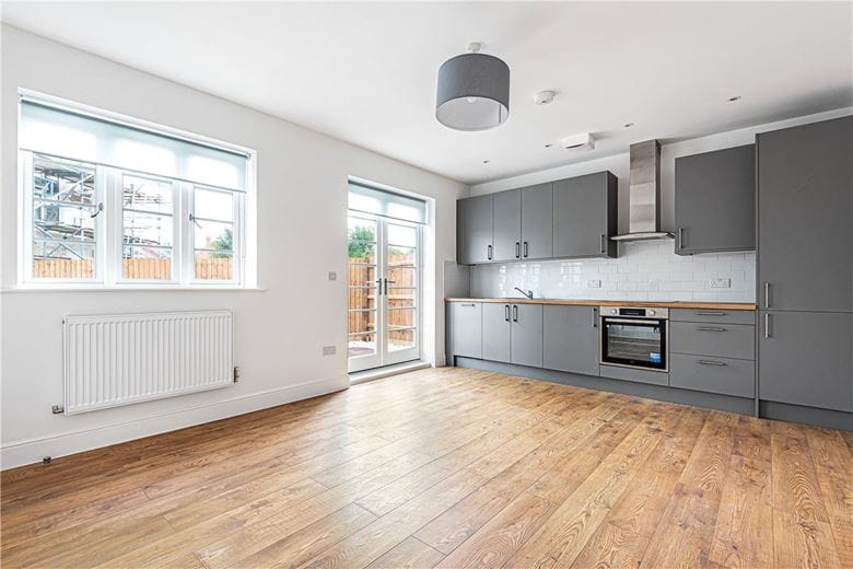 1 bedroom flat, Kingsley Road, Northampton NN2