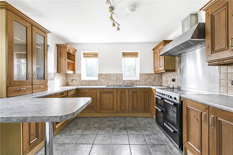 4 bedroom house, Lichfield Road, Armitage WS15 - Let Agreed
