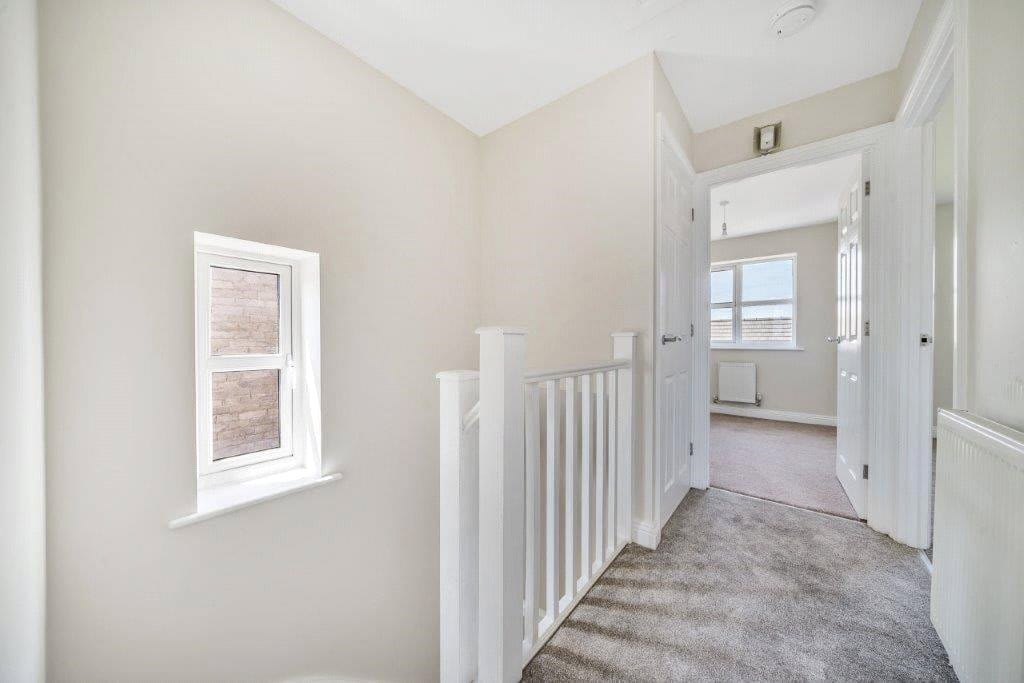 3 bedroom house, Thurgaton Way, Newton DE55 - Available