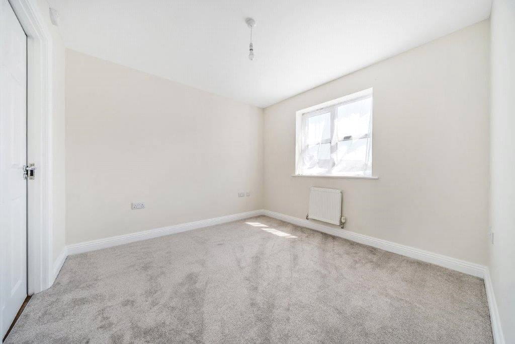 3 bedroom house, Thurgaton Way, Newton DE55 - Available