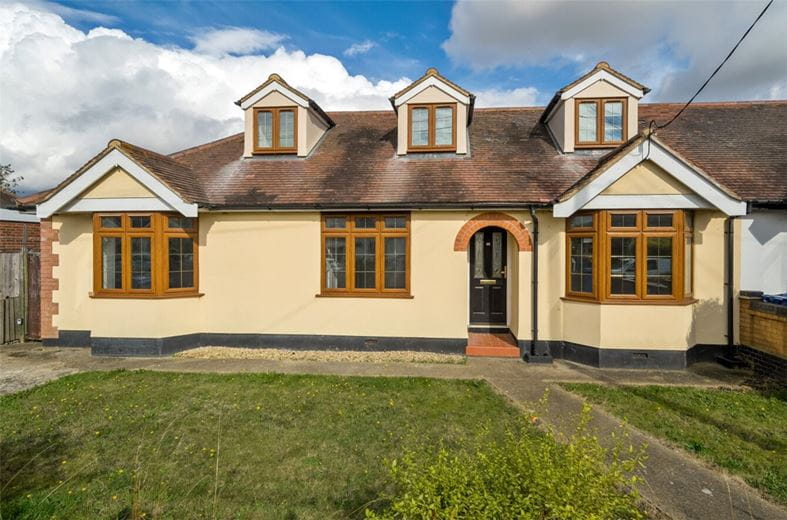 5 bedroom house, Wilsman Road, South Ockendon RM15 - Available