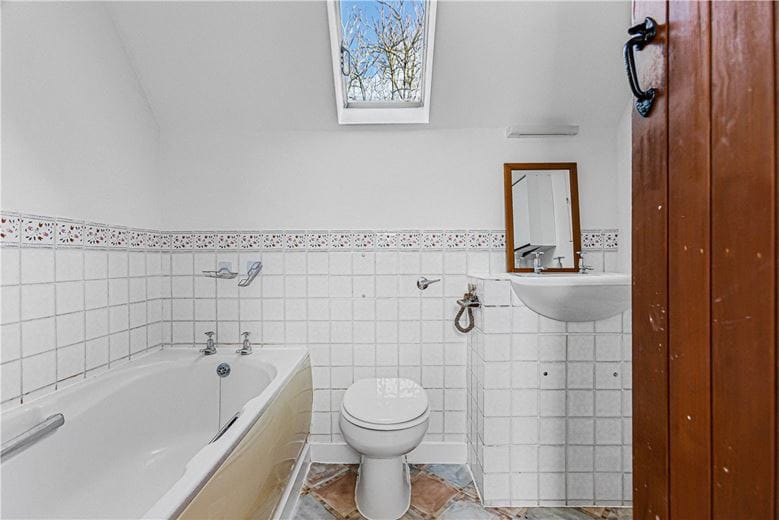 2 bedroom house, Mill Road, Marcham OX13 - Available