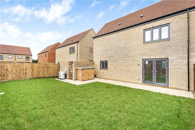 3 bedroom house, Minna Frances Close, Oxford OX2 - Let Agreed