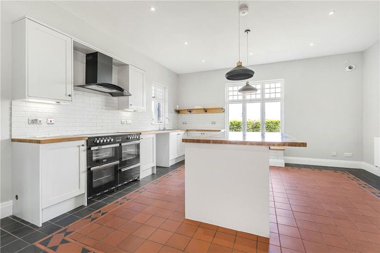 6 bedroom house, Clive Green Lane, Stanthorne CW10 - Let Agreed