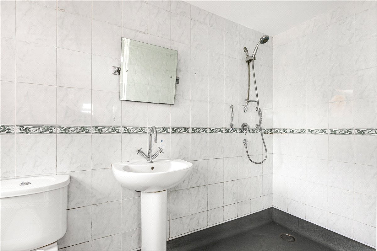 3 bedroom house, Ockendon Road, Upminster RM14 - Let Agreed