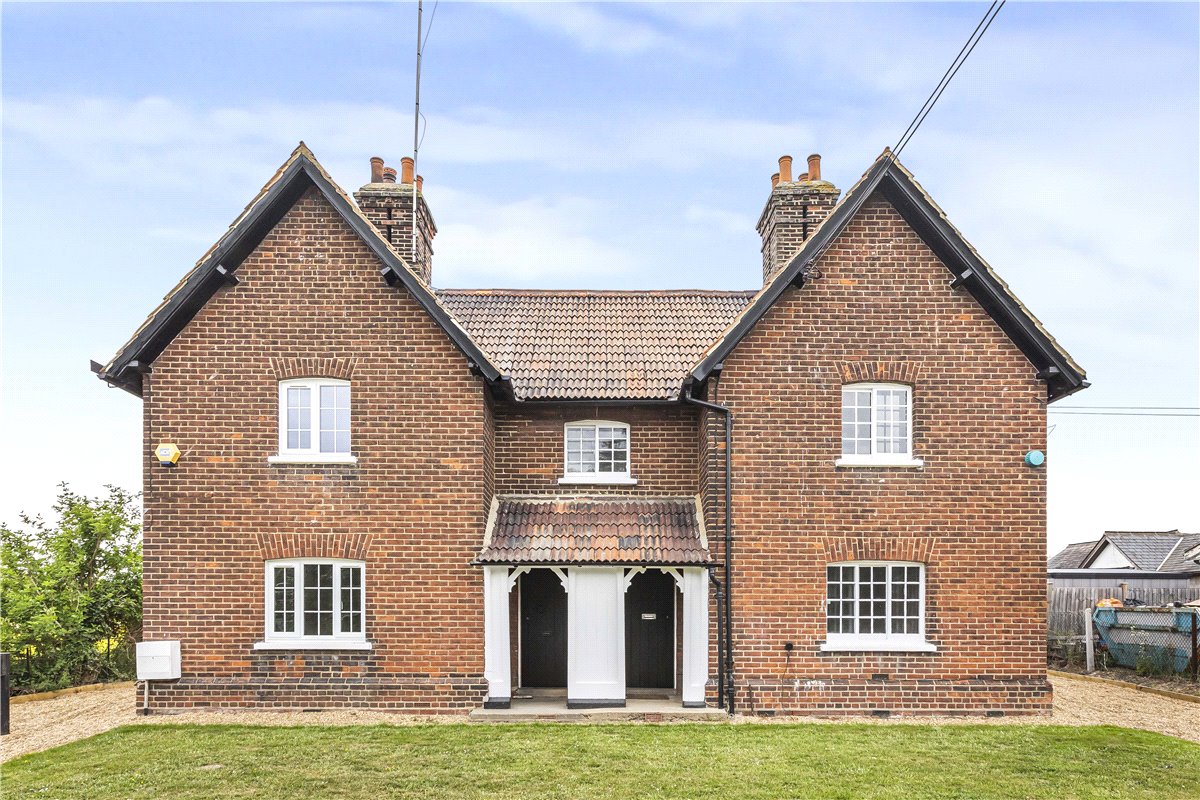 3 bedroom house, Ockendon Road, Upminster RM14 - Let Agreed