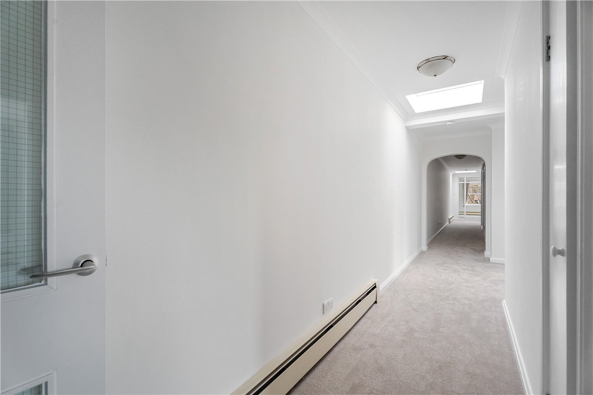 3 bedroom flat, Banbury Road, Oxford OX2 - Let Agreed